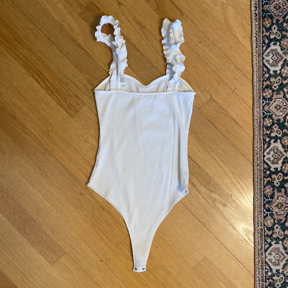 White bodysuit - Picture 3 of 3